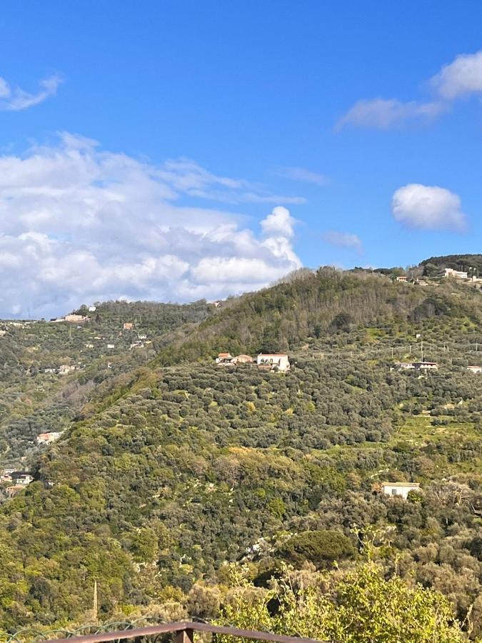 サンタガータ・スイ・ドゥエ・ゴルフィ Agriturismo Le Grottelleヴィラ エクステリア 写真